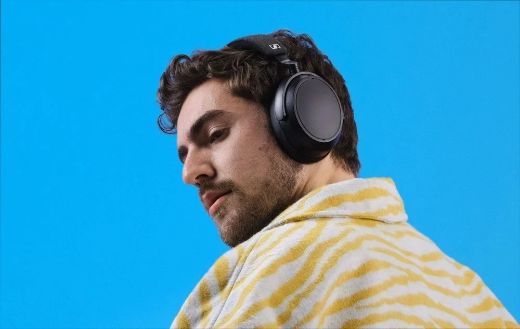 Picture of Sennheiser Momentum 4 Wireless Headphones - Denim